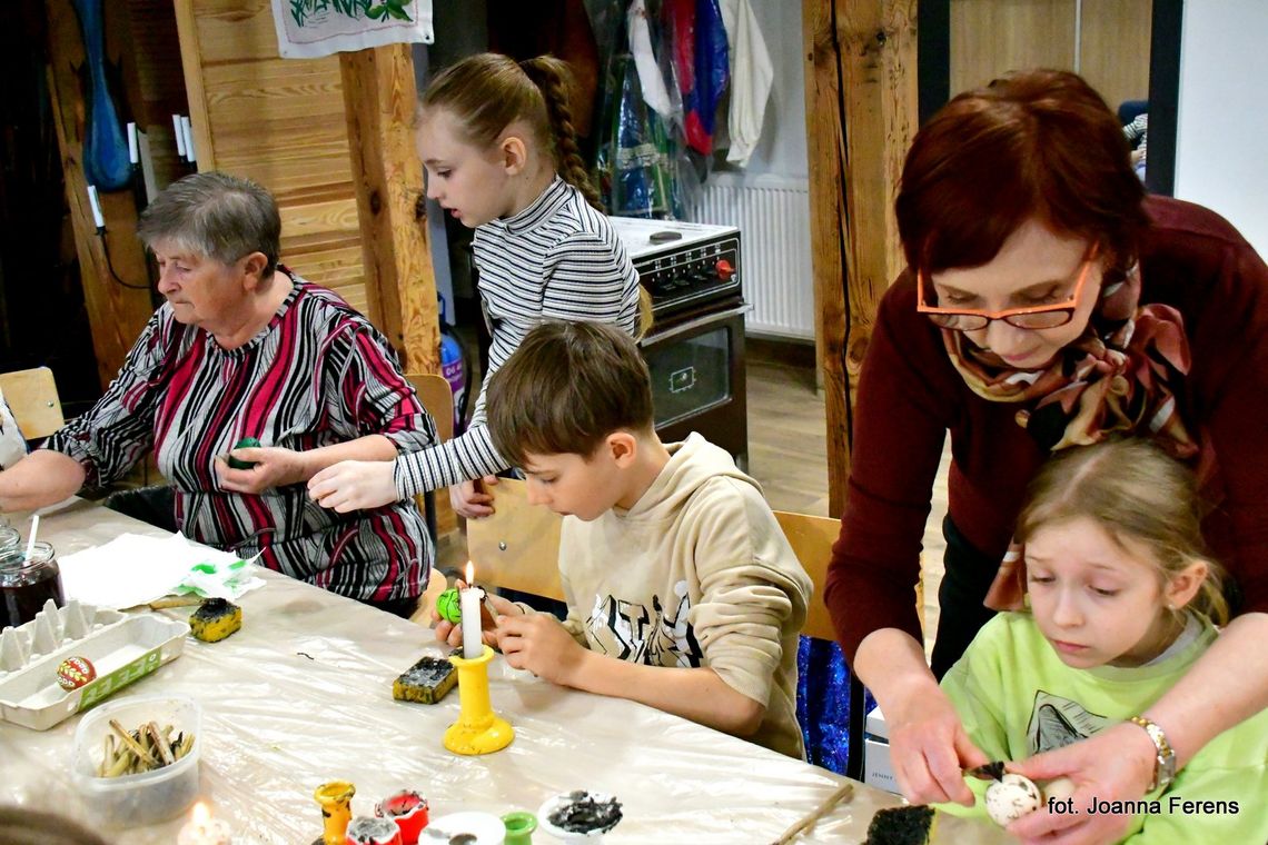 Tarnogród. Warsztaty zdobienia pisanek