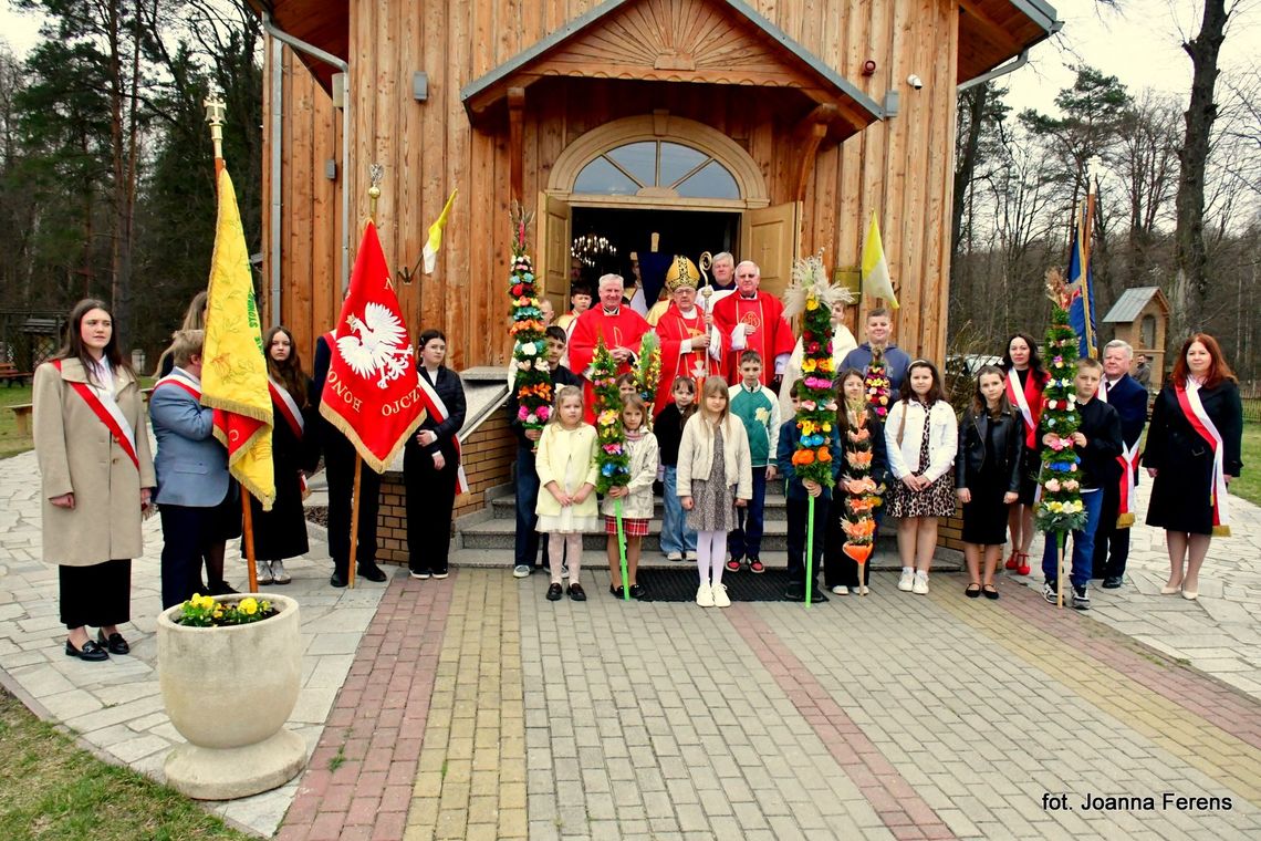 Trzęsiny. Uroczyste otwarcie domów KSM i Akcji Katolickiej