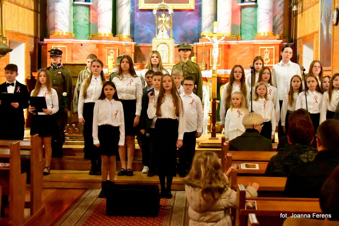 Wieczornica patriotyczna w Majdanie Starym