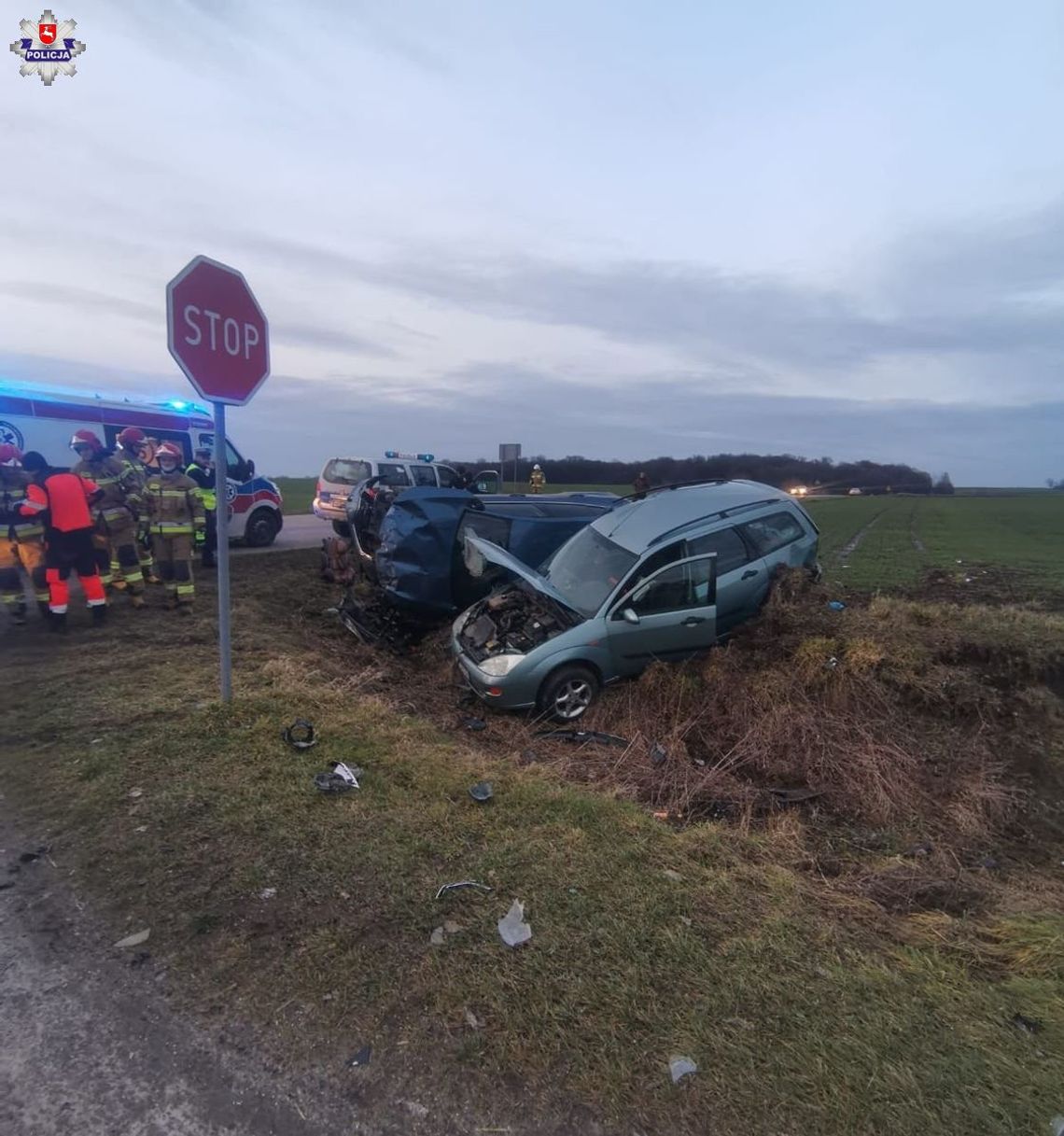 Wypadek na skrzyżowaniu dróg