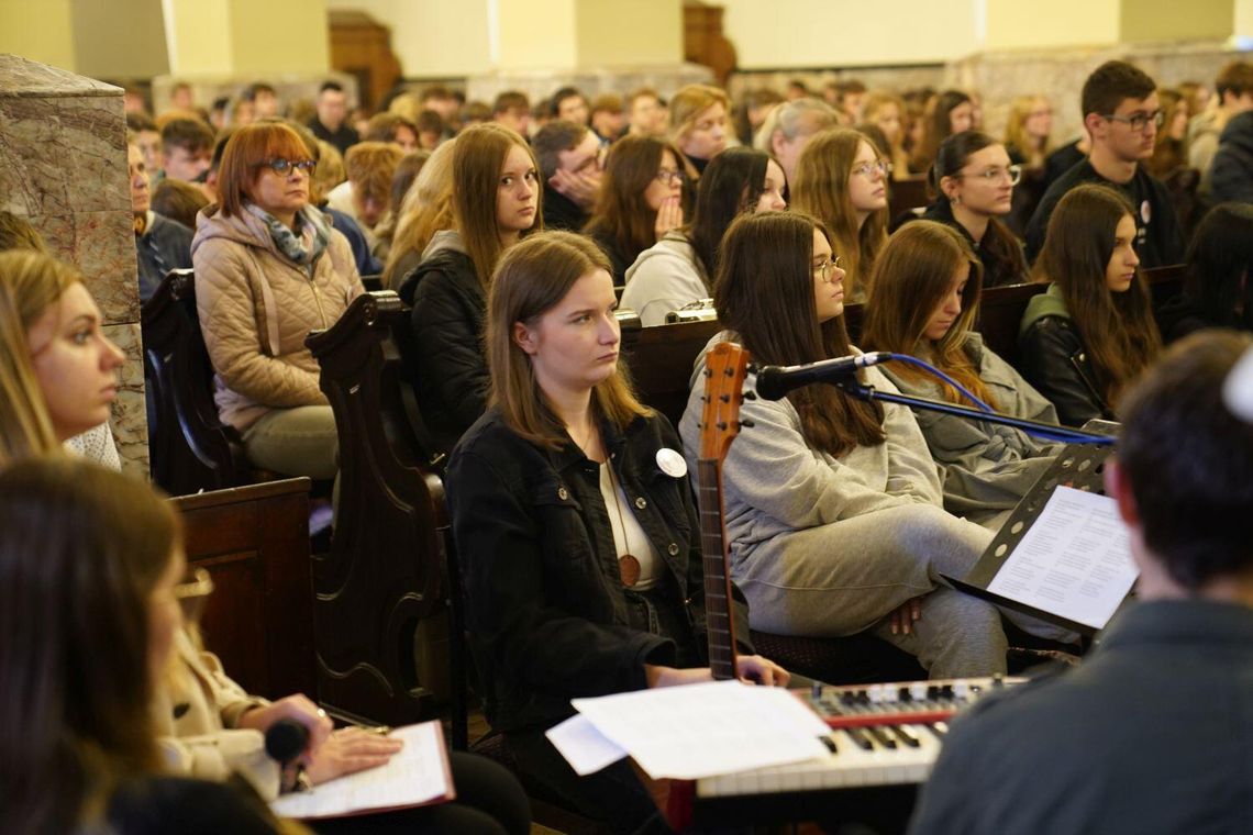 XVI Diecezjalna Pielgrzymka Bierzmowanych