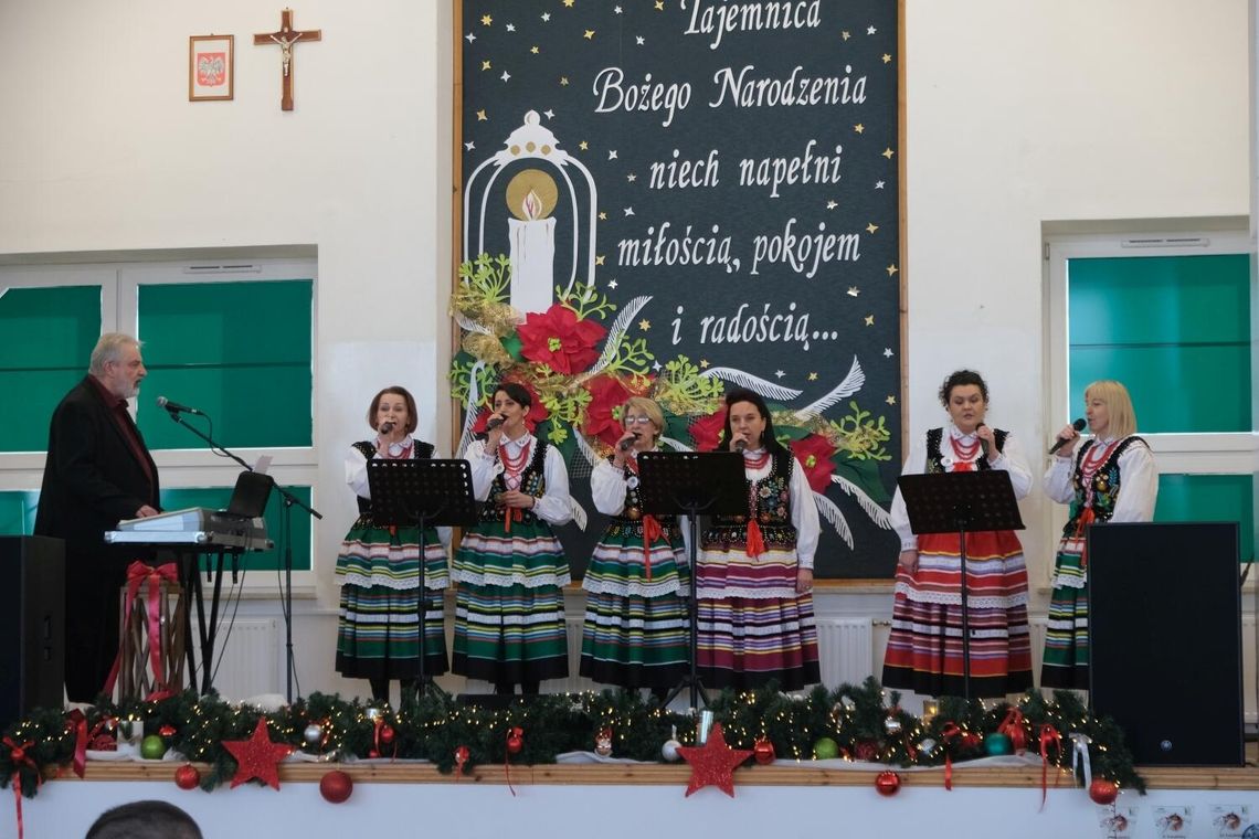 XX Przegląd Zespołów Śpiewaczych "Kolędy i Pastorałki" w Moniatyczach