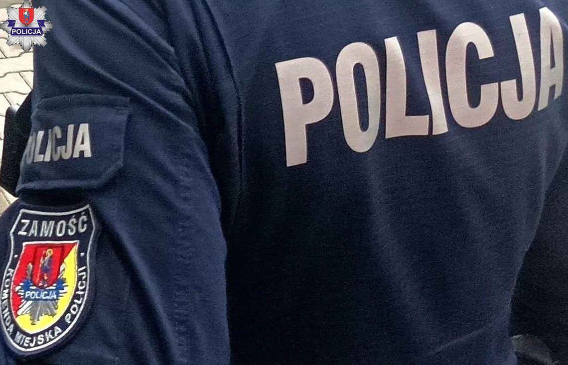 Zamojscy policjanci pomogli seniorom w gaszeniu pożaru