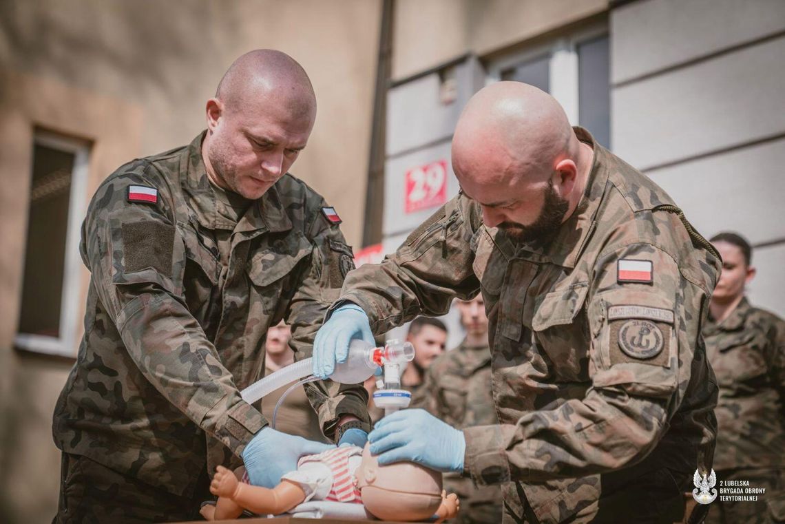 Zawsze gotowi, by ratować życie - żołnierze 2 LBOT na kursie KPP