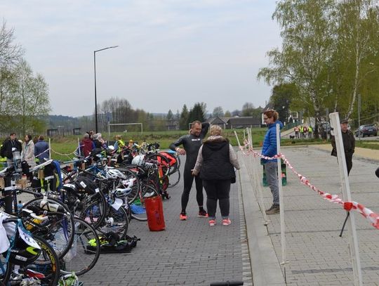 W Jacni odbył się triathlon