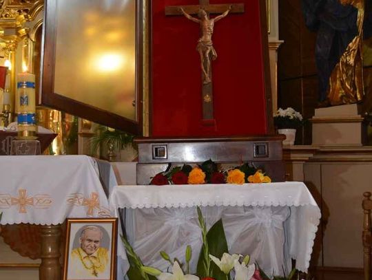 11.05 Moniatycze. Peregrynacja krzyża św. Jana Pawła II