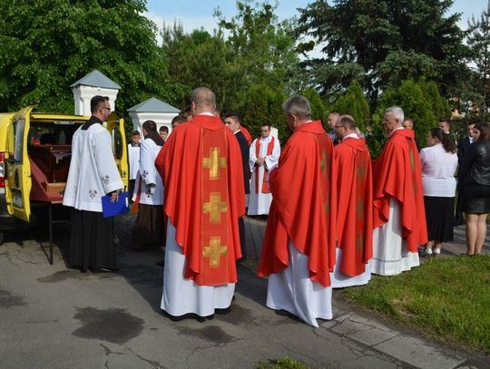 23.05 Kryłów. Peregrynacja krzyża św. Jana Pawła II