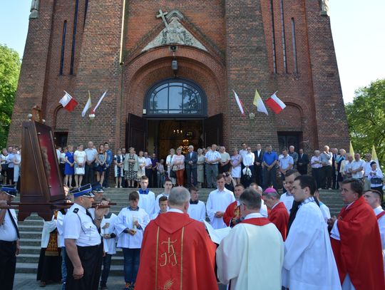 30.05 Komarów. Parafia pw. Świętej Trójcy