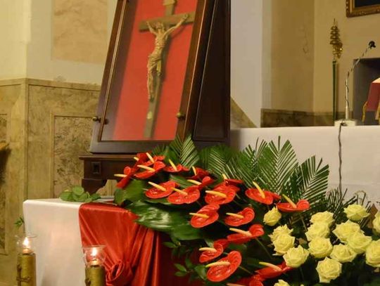 20.08 Sól. Peregrynacja krzyża wielkopiątkowego św. Jana Pawła II