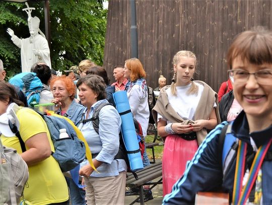 02.08.2023 Piesza Pielgrzymka na Jasną Górę wyrusza grupa św. Józefa