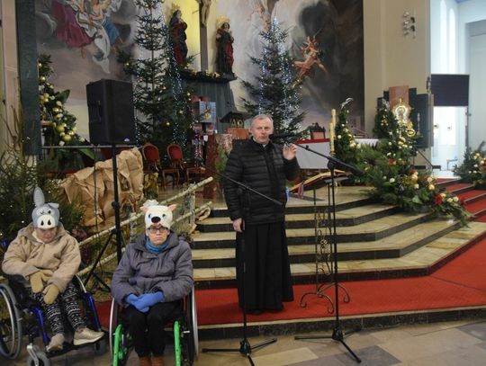 Wigilia dla osób starszych, ubogich, samotnych w Lubaczowie