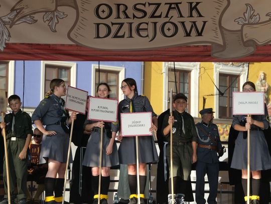 I edycja Orszaku Dziejów w Zamościu - galeria zdjęć