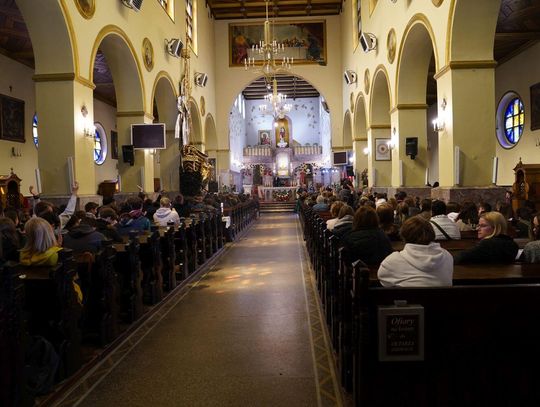 XVI Diecezjalna Pielgrzymka Bierzmowanych - ZDJĘCIA