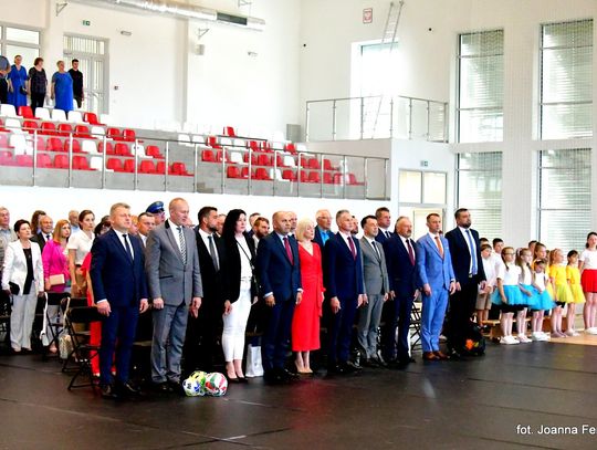Potok Górny. Uroczyste otwarcie hali sportowej