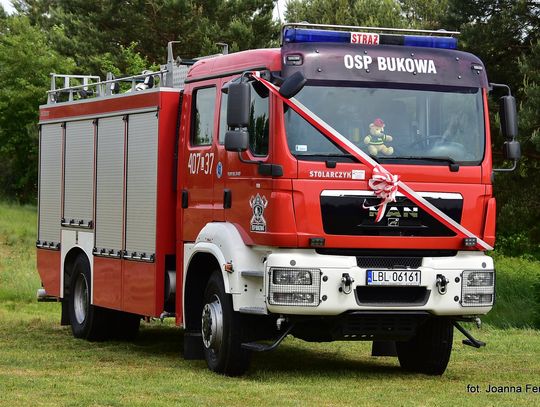 Przekazanie samochodu bojowego jednostce OSP Bukowa