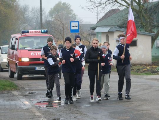 7. Bieg Sztafetowy Szlakiem Niepodległej w Gminie Hrubieszów - ZDJĘCIA 7. Bieg Sztafetowy Szlakiem Niepodległej w Gminie Hrubieszów - ZDJĘCIA