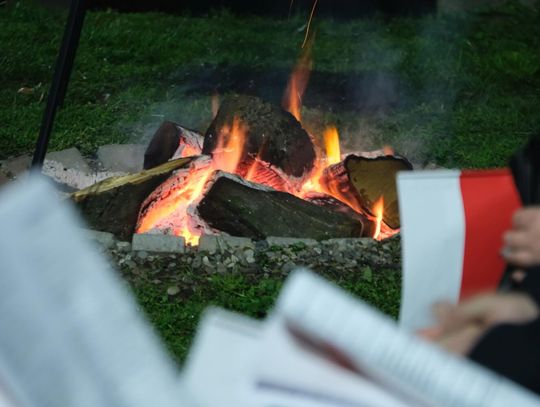 Patriotyczne śpiewanie w Tyszowcach (11.11)