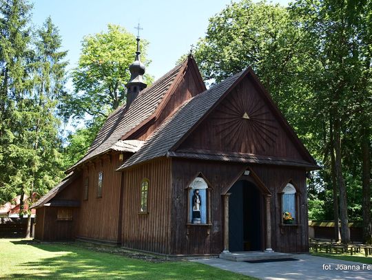 Bukowina. XVIII Spotkania Akademickie połączone z jubileuszem 350-lecia kościółka