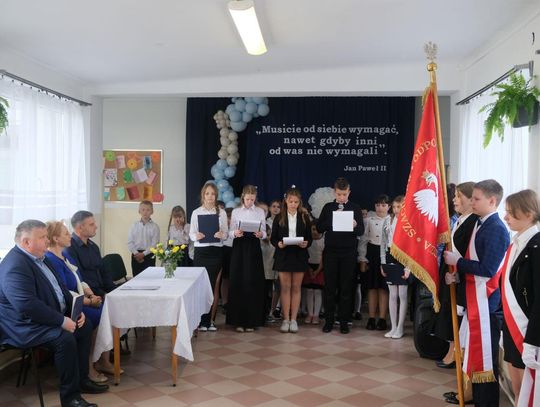 Uroczystości w Szkole Podstawowej w Tworyczowie